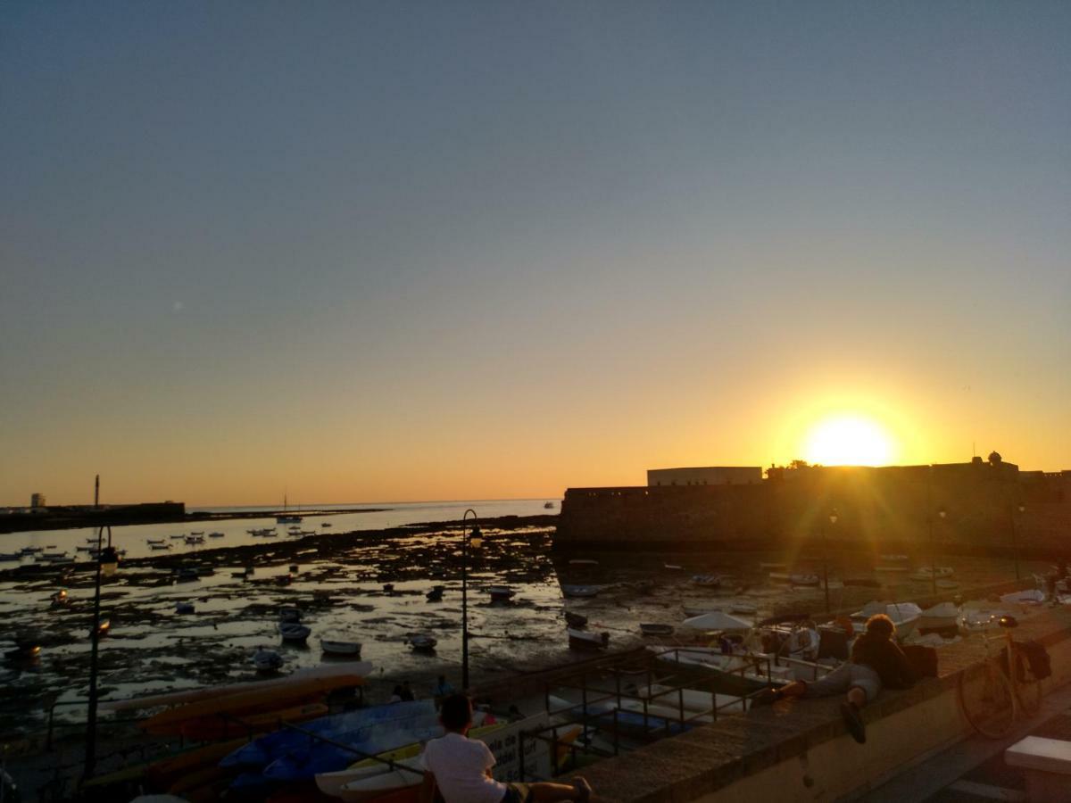 Appartamento La Caleta de Cadiz WiFi Esterno foto